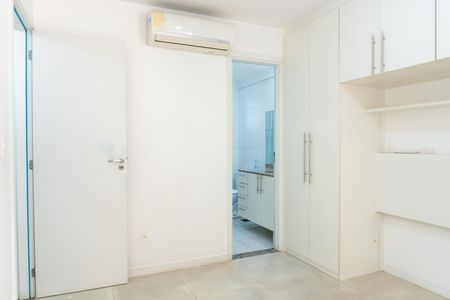 Apartamento à venda com 86m², 3 quartos e 1 vagaQuarto 2 - Suíte