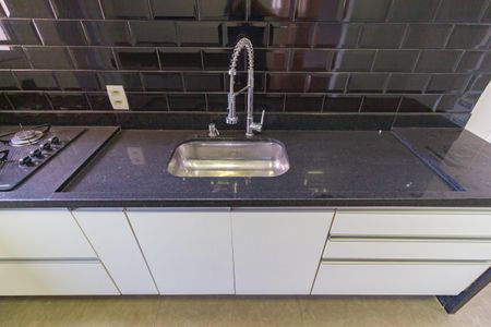 Apartamento para alugar com 133m², 3 quartos e 2 vagasDetalhe - Cozinha