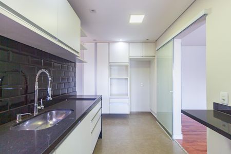 Apartamento para alugar com 133m², 3 quartos e 2 vagasCozinha