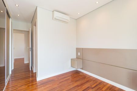 Apartamento para alugar com 133m², 3 quartos e 2 vagasQuarto 3 - Suíte