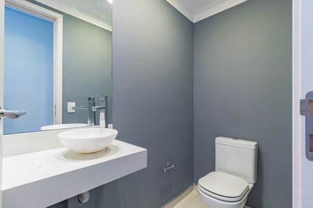 Apartamento para alugar com 133m², 3 quartos e 2 vagasLavabo