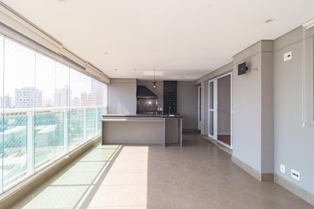 Apartamento para alugar com 133m², 3 quartos e 2 vagasVaranda