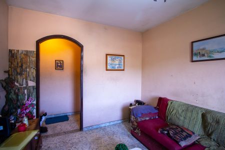 Sala de casa para alugar com 2 quartos, 174m² em Sete Pontes, São Gonçalo