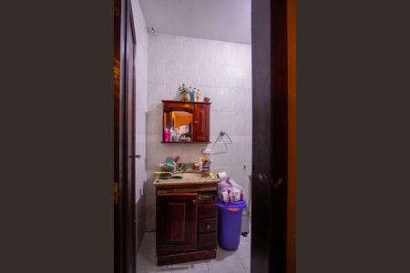 Casa para alugar com 174m², 2 quartos e 1 vagaBanheiro