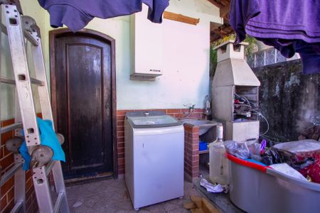 Casa para alugar com 174m², 2 quartos e 1 vagaÁrea de Serviço