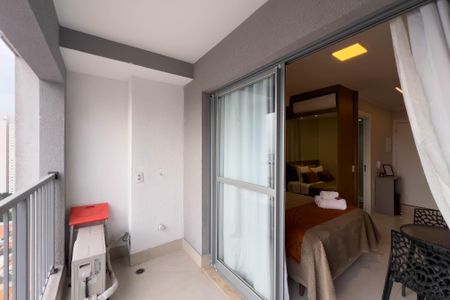 Studio para alugar com 25m², 1 quarto e sem vagaVaranda