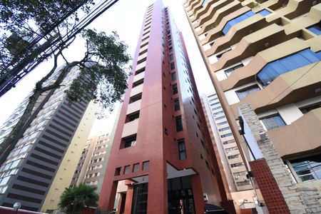 Apartamento para alugar com 114m², 3 quartos e 2 vagasFachada