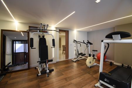 Apartamento para alugar com 114m², 3 quartos e 2 vagasÁrea comum - Academia