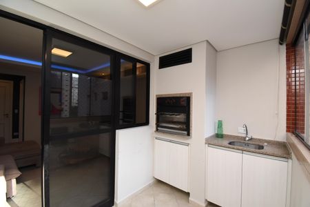 Sacada com Churrasqueira de apartamento para alugar com 3 quartos, 114m² em Batel, Curitiba