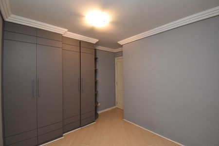 Apartamento para alugar com 114m², 3 quartos e 2 vagasQuarto 2