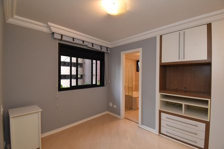 Apartamento para alugar com 114m², 3 quartos e 2 vagasSuíte