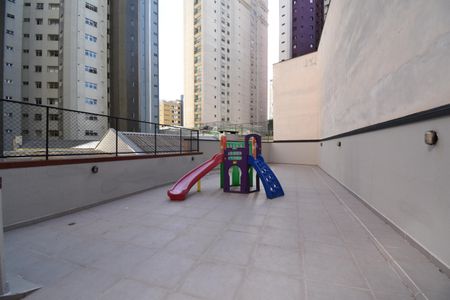Apartamento para alugar com 114m², 3 quartos e 2 vagasÁrea comum - Playground