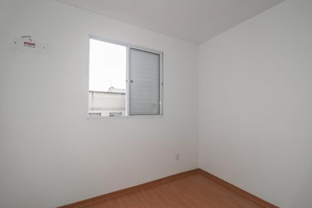 Quarto de apartamento à venda com 2 quartos, 44m² em Costa E Silva, Porto Alegre