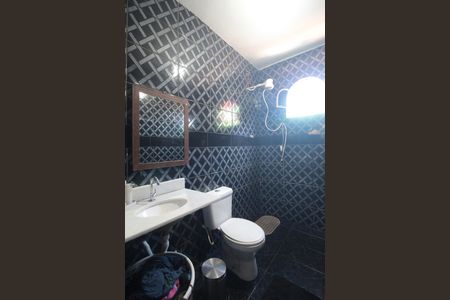 Casa à venda com 87m², 2 quartos e 1 vagaBanheiro Social