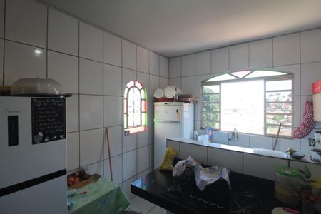 Casa à venda com 87m², 2 quartos e 1 vagaCozinha e Área de Serviço