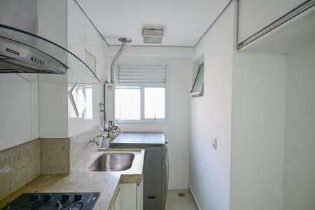 Apartamento à venda com 75m², 2 quartos e 1 vagaÁrea de Serviço 