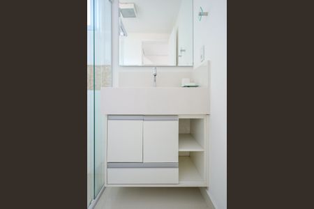 Apartamento à venda com 75m², 2 quartos e 1 vagaBanheiro Suíte 