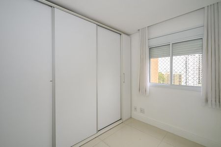 Apartamento à venda com 75m², 2 quartos e 1 vagaQuarto