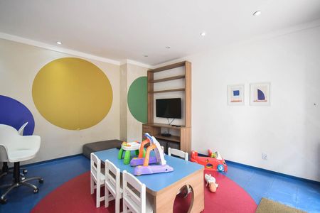 Apartamento à venda com 75m², 2 quartos e 1 vaga Apartamento à venda com 75m², 2 quartos e 1 vagaBrinquedoteca