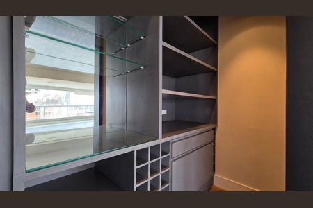 Apartamento à venda com 172m², 3 quartos e 4 vagas