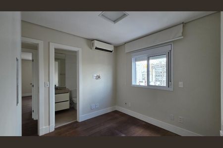 Apartamento à venda com 172m², 3 quartos e 4 vagas