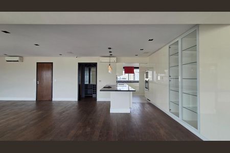 Apartamento à venda com 172m², 3 quartos e 4 vagas
