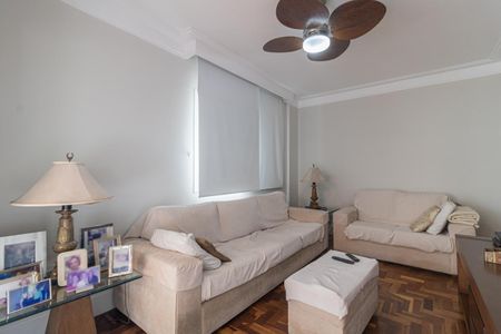 Apartamento para alugar com 180m², 2 quartos e 2 vagasSala de TV