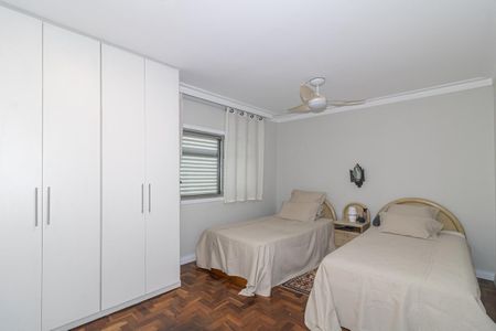 Apartamento para alugar com 180m², 2 quartos e 2 vagasQuarto Suíte