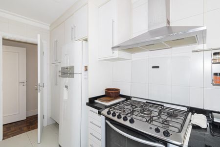 Apartamento para alugar com 180m², 2 quartos e 2 vagasCozinha