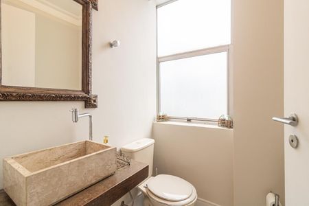 Apartamento para alugar com 180m², 2 quartos e 2 vagasLavabo