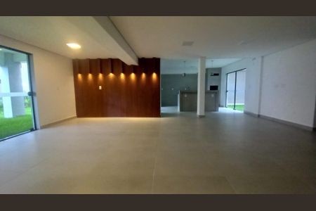 Apartamento à venda com 34m², 3 quartos e 2 vagas