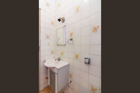 Casa para alugar com 250m², 3 quartos e 5 vagasBanheiro