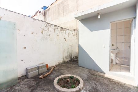 Casa para alugar com 250m², 3 quartos e 5 vagasQuintal