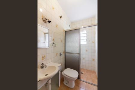 Casa para alugar com 250m², 3 quartos e 5 vagasBanheiro