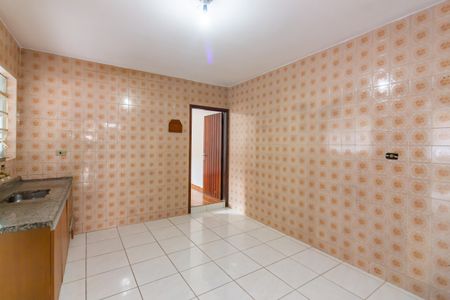 Casa para alugar com 250m², 3 quartos e 5 vagasCozinha 