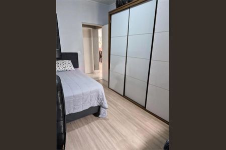 Casa à venda com 4 quartos, 262m² em Bela Aliança, São Paulo