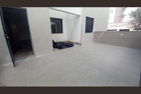Apartamento à venda com 34m², 3 quartos e 2 vagas