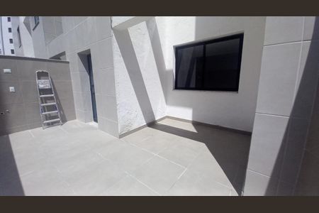 Apartamento à venda com 34m², 3 quartos e 2 vagas