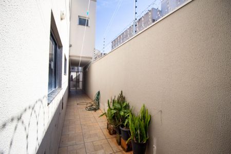 Casa para alugar com 188m², 4 quartos e 2 vagasCorredor 