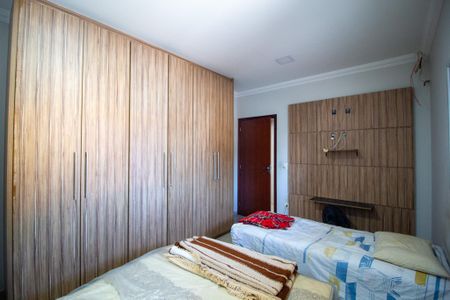 Casa para alugar com 188m², 4 quartos e 2 vagasSuite 