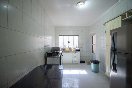 Casa para alugar com 188m², 4 quartos e 2 vagasCozinha 
