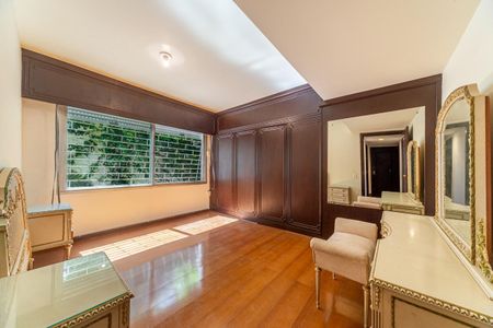 Apartamento à venda com 154m², 3 quartos e 2 vagas Apartamento à venda com 154m², 3 quartos e 2 vagasFoto 15