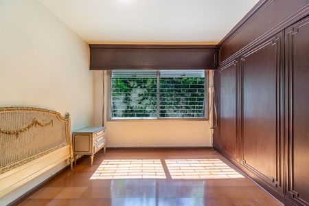 Foto 16 de apartamento à venda com 3 quartos, 154m² em Rio Branco, Porto Alegre