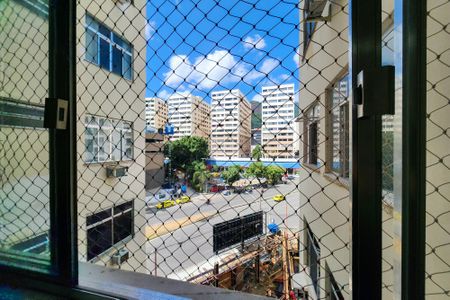 Apartamento à venda com 72m², 2 quartos e 1 vaga Apartamento à venda com 72m², 2 quartos e 1 vagaVista