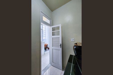 Apartamento à venda com 72m², 2 quartos e 1 vaga Apartamento à venda com 72m², 2 quartos e 1 vagaQuarto de Serviço