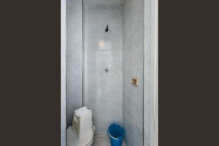 Apartamento à venda com 72m², 2 quartos e 1 vaga Apartamento à venda com 72m², 2 quartos e 1 vagaBanheiro de Serviço