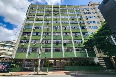 Apartamento à venda com 72m², 2 quartos e 1 vaga Apartamento à venda com 72m², 2 quartos e 1 vagaFachada do Condomínio