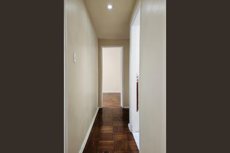 Apartamento à venda com 72m², 2 quartos e 1 vaga Apartamento à venda com 72m², 2 quartos e 1 vagaCorredor