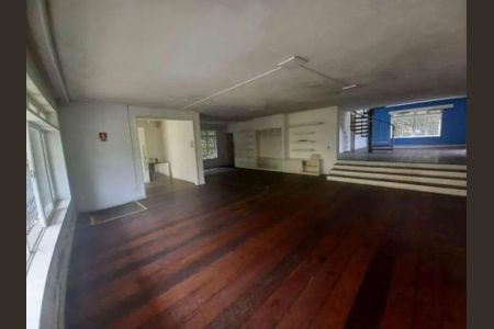 Casa para alugar com 8 quartos, 584m² em Cosme Velho, Rio de Janeiro