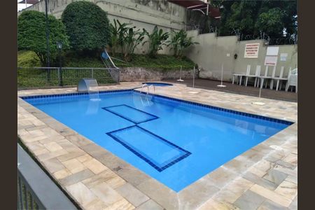 Apartamento à venda com 64m², 3 quartos e sem vaga